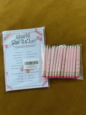 20 sheets of Party Games Set with 24 Pink Pencils